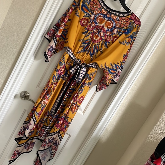 Flying Tomato yellow floral Dress Excellent NEW Condition - Picture 6 of 7